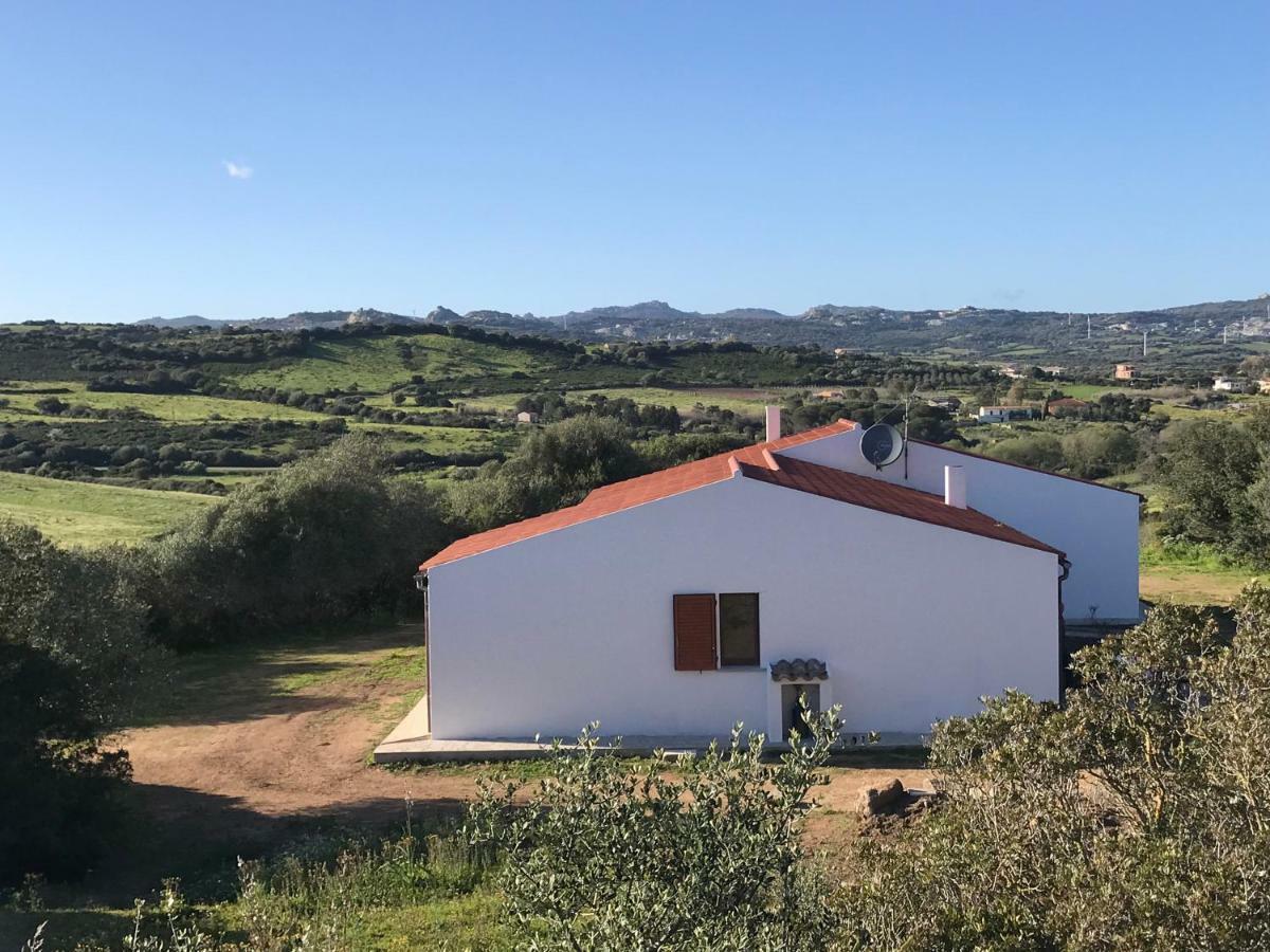 La Piana Holiday House Bassacutena Exterior foto